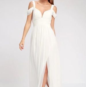 OCEAN OF ELEGANCE IVORY MAXI DRESS